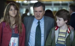 法国电影《以女儿之名》解说文案及全剧下载