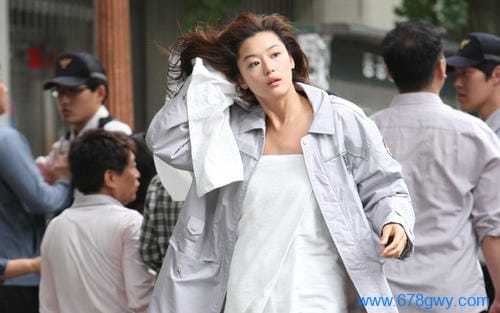 韩国动作电影《夺宝联盟》解说文案及全剧下载