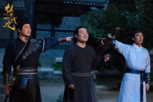 喜剧电影《祖宗十九代》恐怖惊悚电影影视解说自媒体素材文案/片源下载