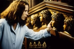 惊悚电影《鬼入侵》恐怖惊悚电影影视解说自媒体素材文案/片源下载