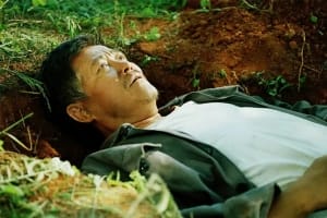 剧情电影《落叶归根》恐怖惊悚电影影视解说自媒体素材文案/片源下载