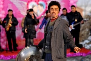 剧情电影《Hello 树先生》恐怖惊悚电影影视解说自媒体素材文案/片源下载