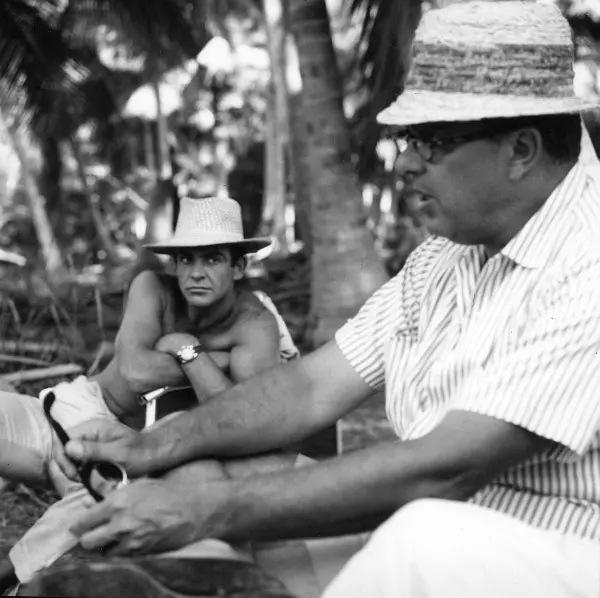 一切或一无所有：007不为人知的故事 Everything or Nothing: The Untold Story of 007