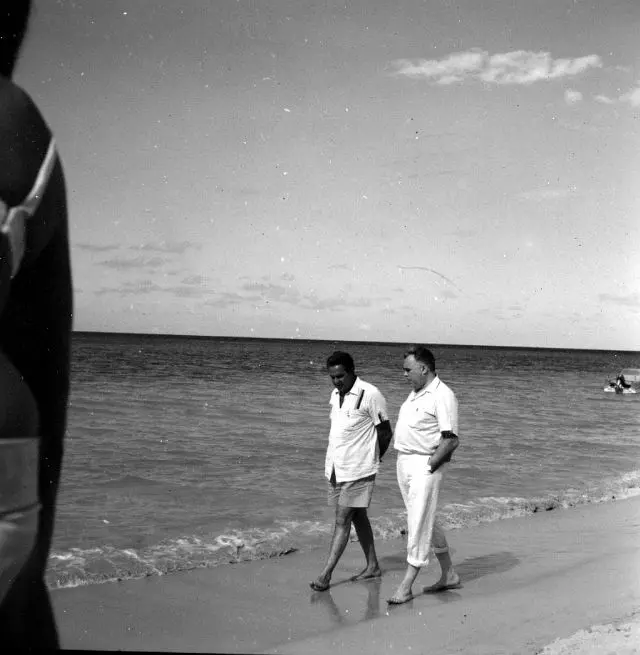 一切或一无所有：007不为人知的故事 Everything or Nothing: The Untold Story of 007