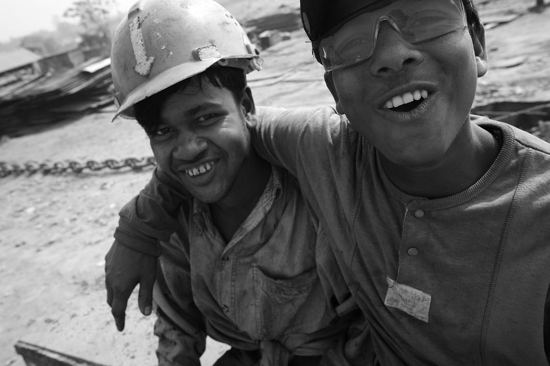 铁乌鸦 Iron Crows