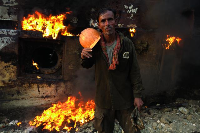 铁乌鸦 Iron Crows