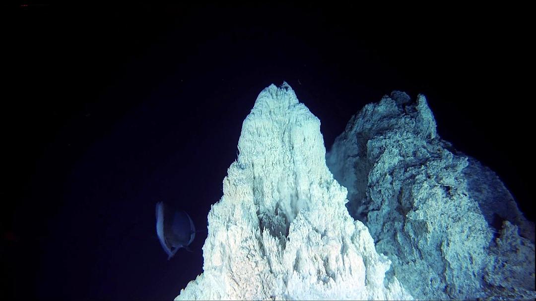 深海底火山 Volcanoes of the Deep Sea