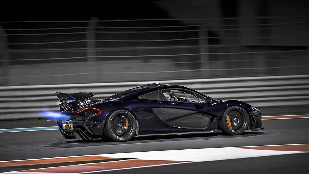 弯心：超凡跑车的故事 Apex: The Story of the Hypercar