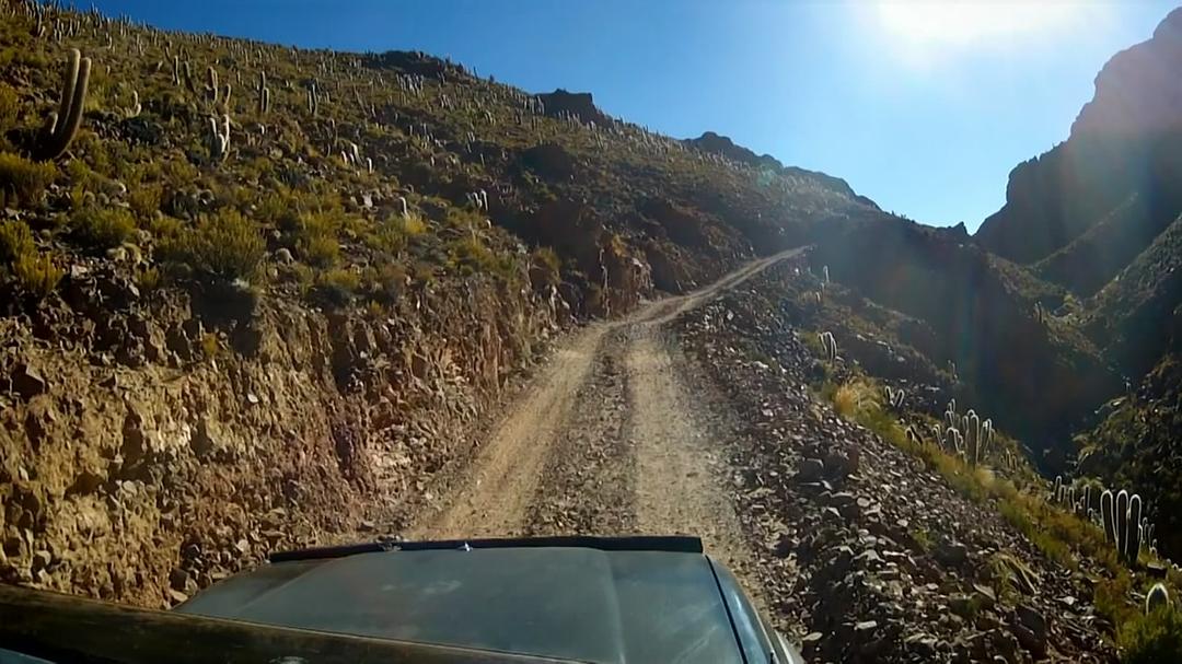 绝世险途 第一季 World's Most Dangerous Roads Season 1