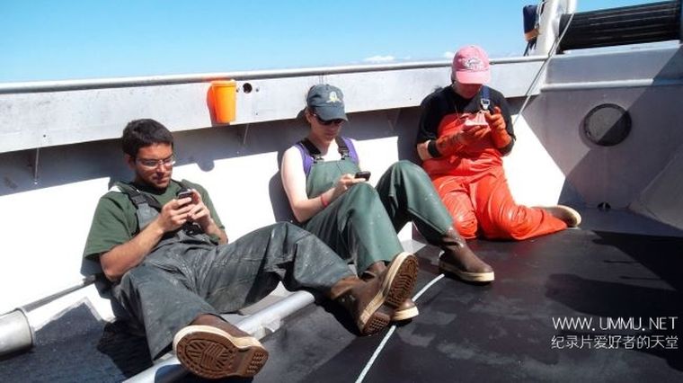 阿拉斯加捕鱼大战：比赛开始 Alaska Fish Wars: Game On