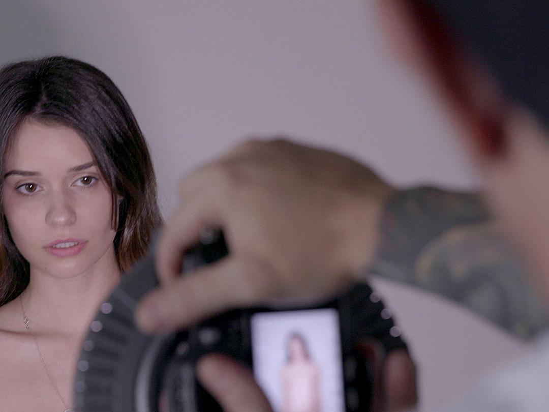 诚邀辣妹：网络性与爱 Hot Girls Wanted: Turned On