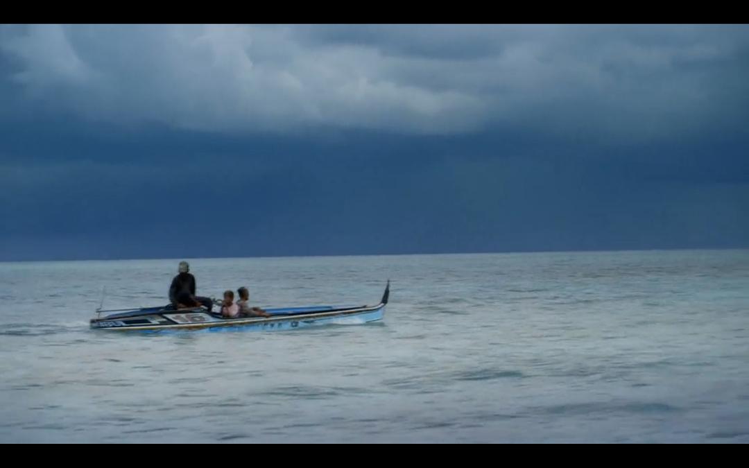 水下漫步 Walking Under Water