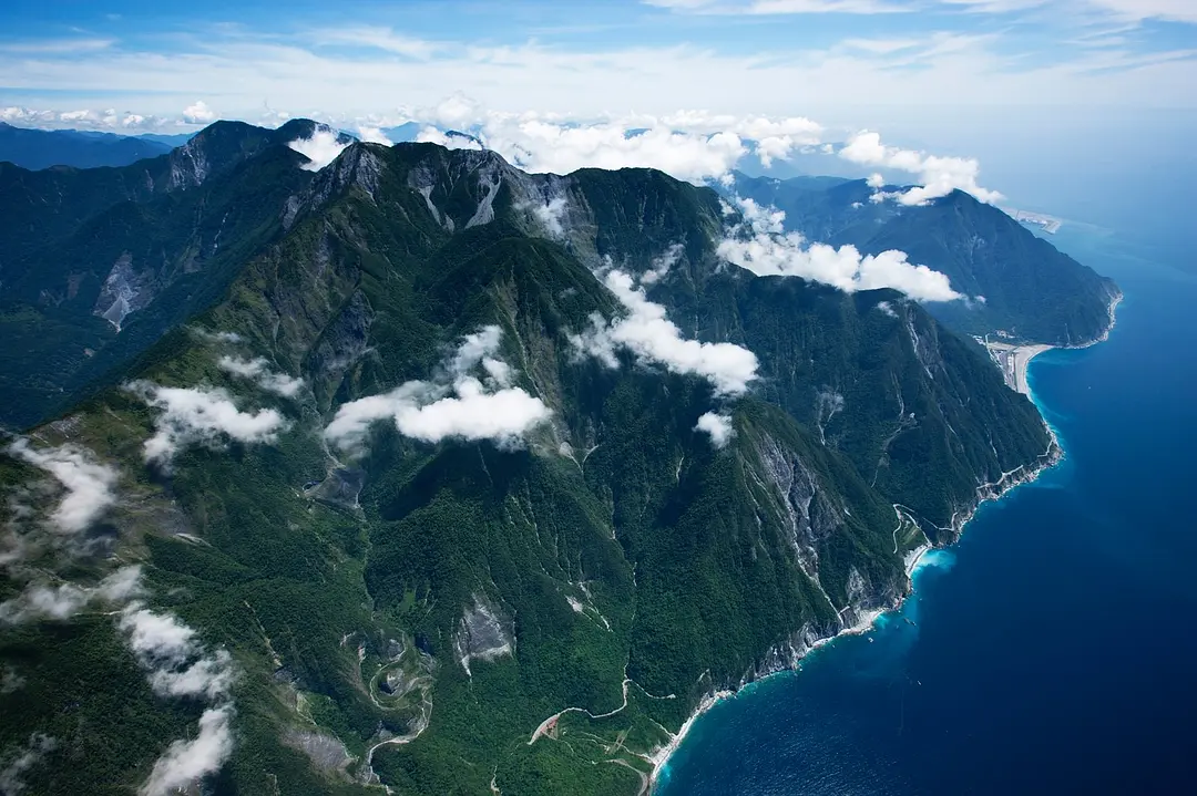 看见台湾 Beyond Beauty – Taiwan from Above