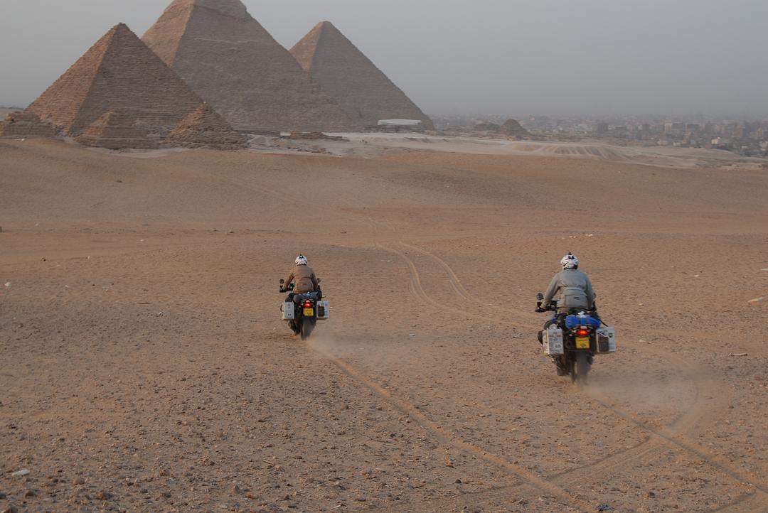 长路迢迢 Long Way Down