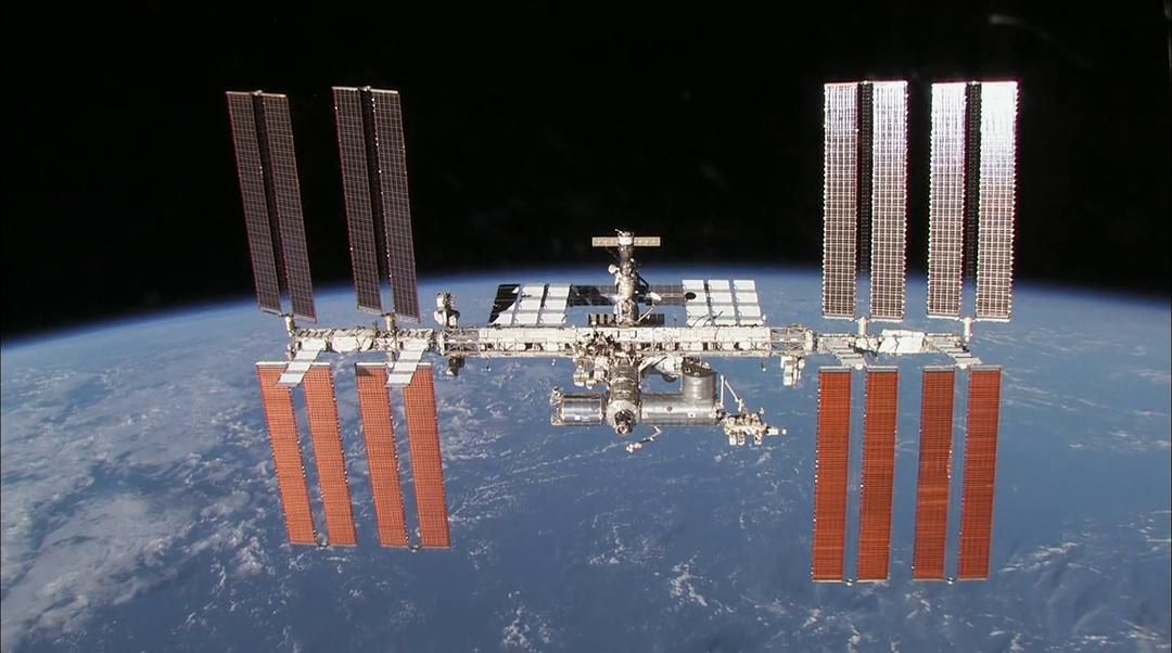 太空一年 A Year in Space