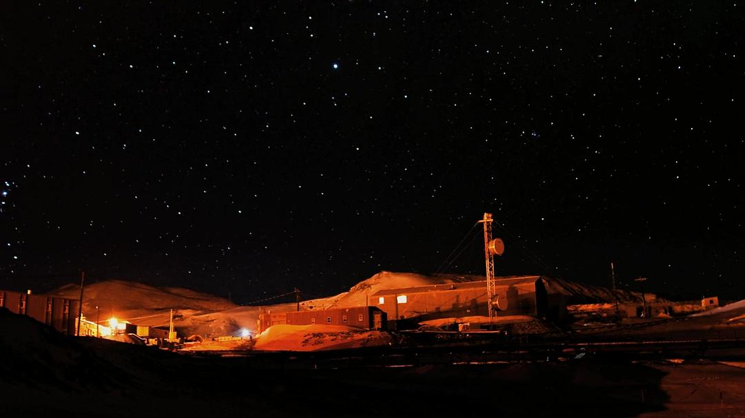 南极洲：冰上的一年 Antarctica: A Year on Ice