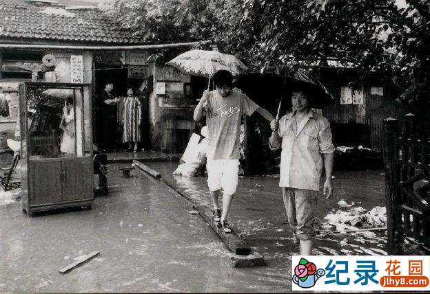 社会人文纪录片《婆婆妈妈》全2集 标清纪录片资源百度云盘下载