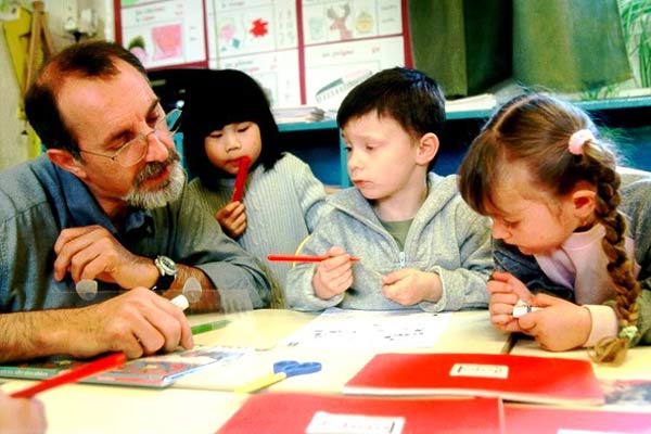 山村犹有读书声 Être et avoir