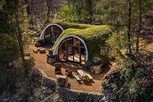 野外搭建纪录片《房屋大挑战 Building Off the Grid 》第6季全13集中字 纪录片解说素材百度云盘下载 1080P/MKV/18.5G