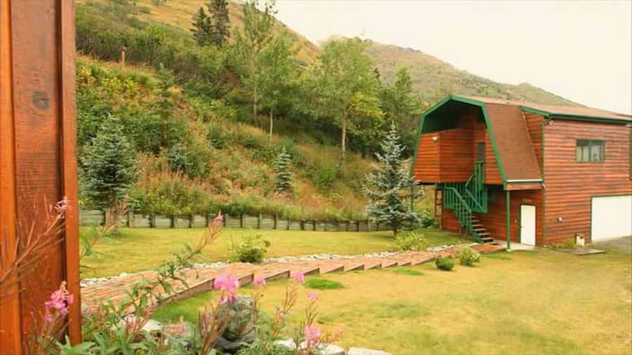 房产买办纪录片《入住阿拉斯加 Living Alaska》第2季全13集中字 纪录片解说素材百度云盘下载 1080P/MKV/10G