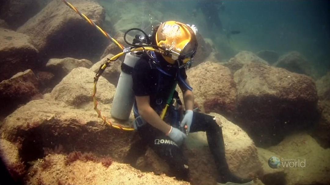 层层透视大都会系列 第一季 Strip the City Season 1