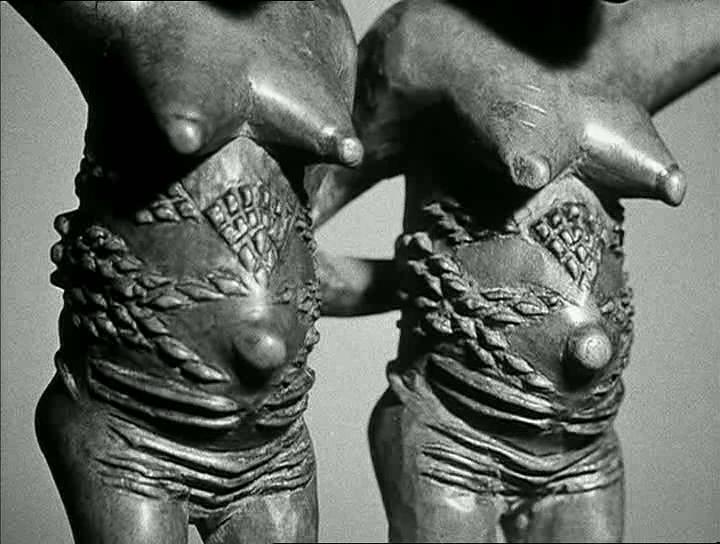 雕像也会死亡 Les statues meurent aussi