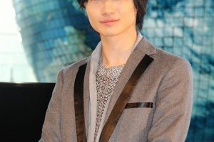 NEXT WORLD 我们的未来 NEXT WORLD 私たちの未来