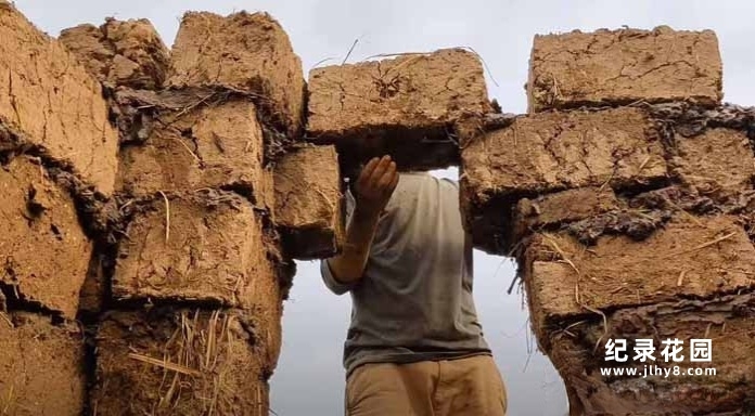 徒手搭建末日避难所系列纪录片《搭建原始泥砖庇护所》全2集原版无字 4K高清自媒体解说素材百度云盘下载