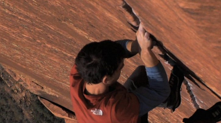 孤身绝壁 Alone On The Wall