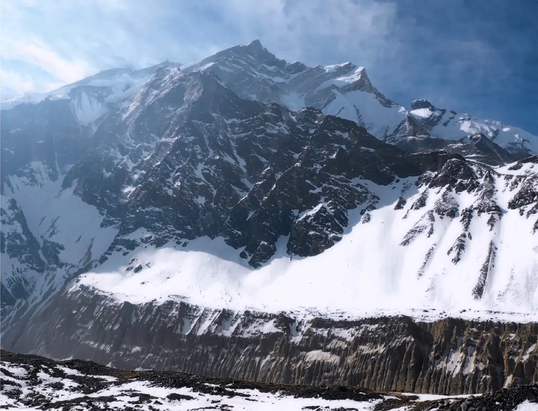 征服14座高峰：凡事皆可能 14 Peaks: Nothing Is Impossible