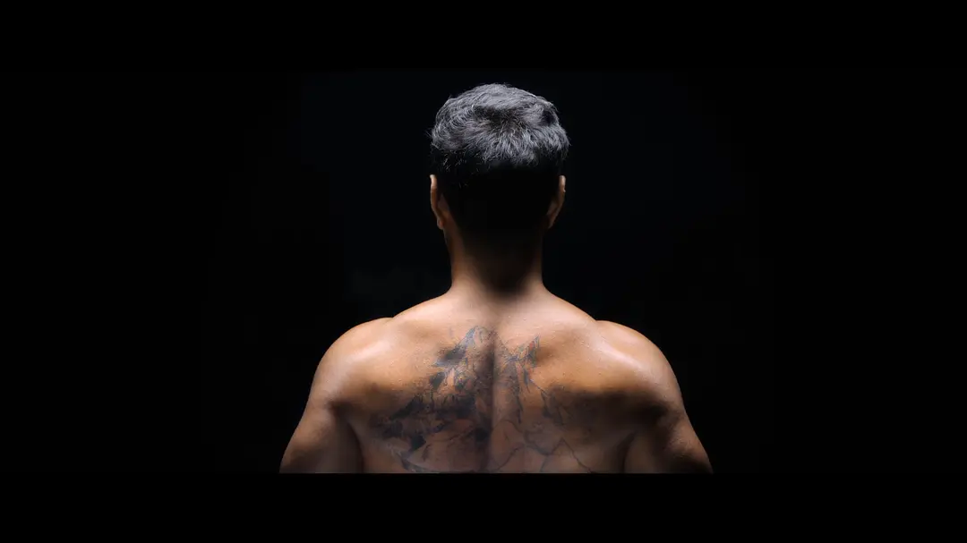 征服14座高峰：凡事皆可能 14 Peaks: Nothing Is Impossible