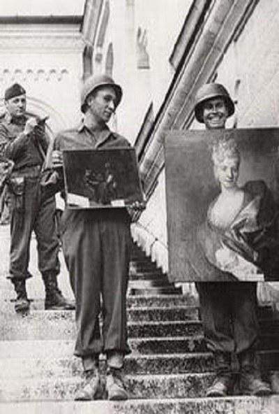 追寻希特勒偷窃的宝藏：古迹卫士的故事 Hunting Hitler's Stolen Treasures: The Monuments Men