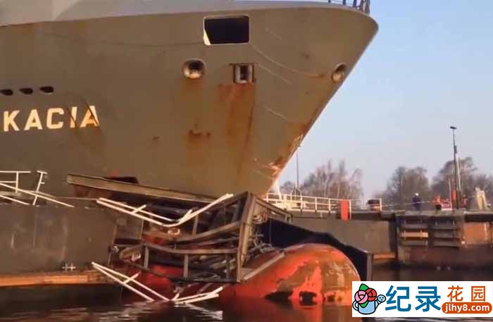 监控下的一幕纪录片《离奇交通事故》第1季原版无字 1080P高清自媒体解说素材百度云盘下载