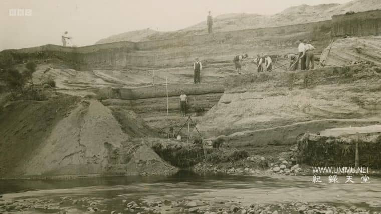 阿达尔·奥汉隆：古墓丽影 Ardal O'Hanlon: Tomb Raider