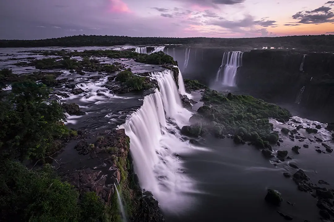 欢迎来地球 Welcome to Earth