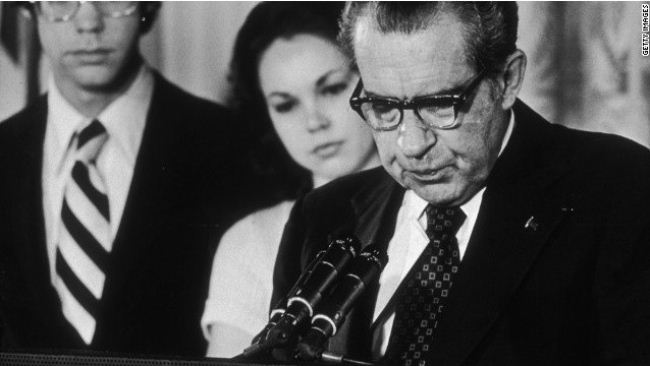 再探水门案 All The Presidents Men Revisited