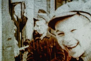 三分钟－加长镜头 Three Minutes: A Lengthening