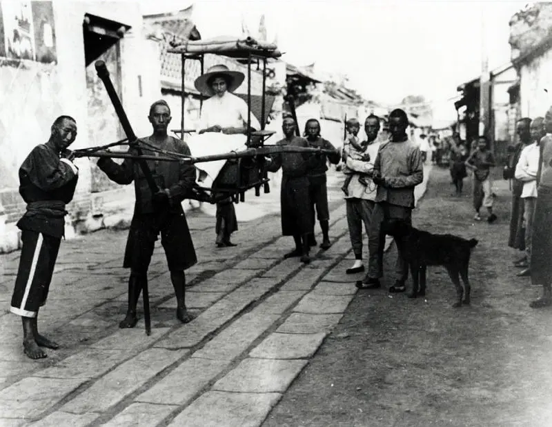 中国鞋子 Die chinesischen Schuhe