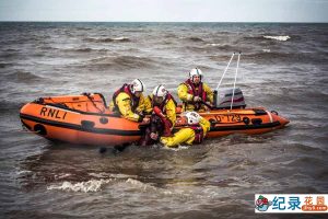 灾难事故纪录片《海上紧急救援 Saving.Lives.at.Sea》第4季全10集中字 纪录片解说素材百度云盘下载 1080/MP4/28.8G