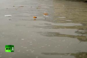 恒河的悲鸣 Cry of a River: The Trouble with India's Toilets and Drinking Water