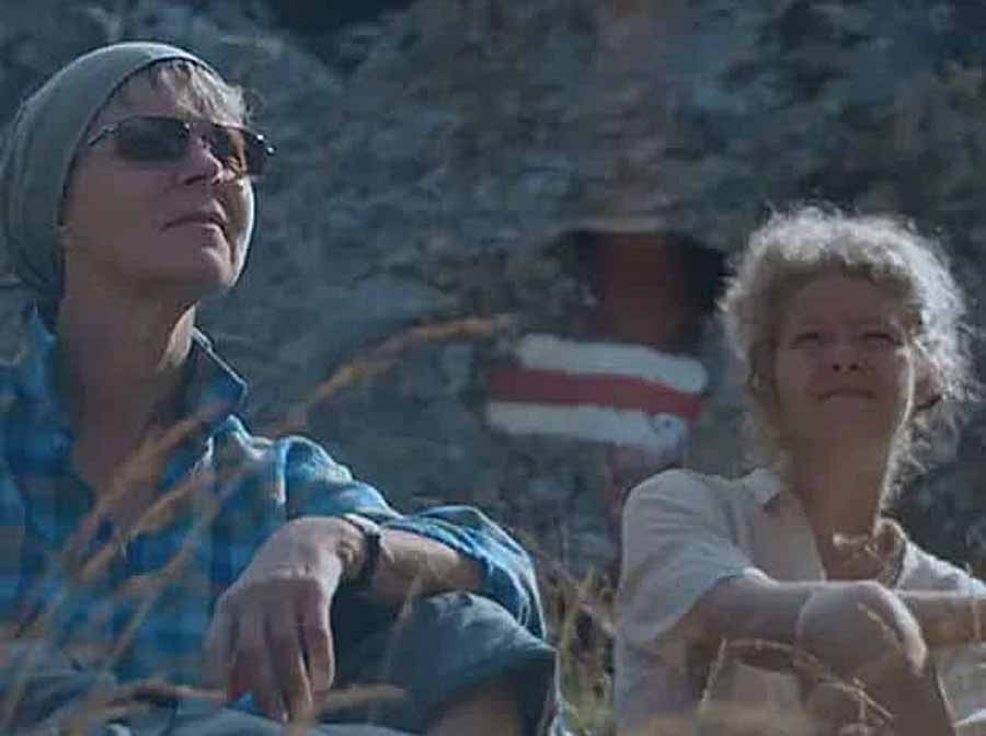 母女关系纪录片《我们心中的一块石头 A Stone in Our Heart》全1集中字 纪录片资源百度云盘下载 1080P/MKV/1.9G