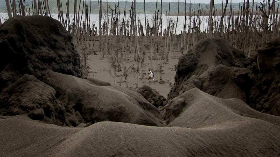 火山失落之地 Lost Land of the Volcano