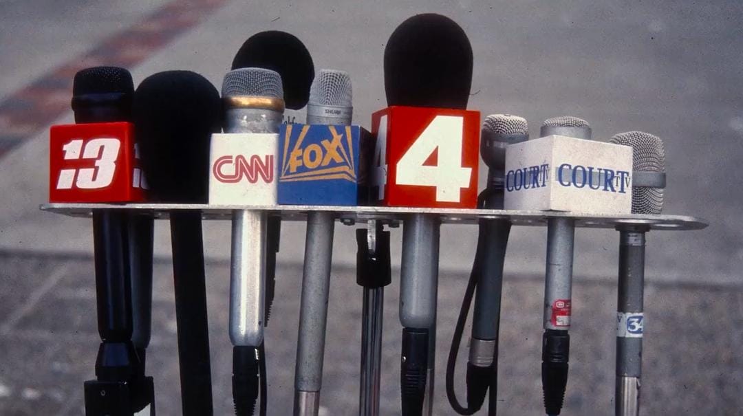 梅内德斯兄弟：逆伦血案 The Menendez Brothers