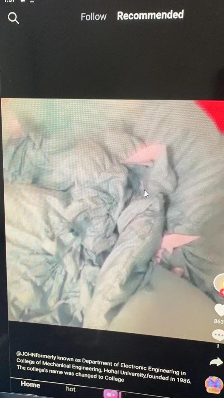 海外暴力短视频挂机全自动撸美金 单机日入300美元+【脚本免费+一对一指导】