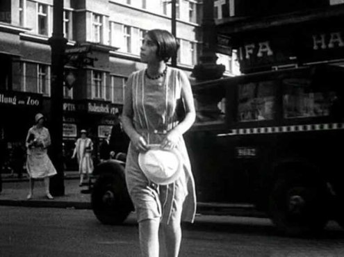 BBC历史人文纪录片《雷吉娜:第一个女性拉比 Regina:The First Woman Rabbi》全1集中字 纪录片资源百度云盘下载 标清/MP4/717M