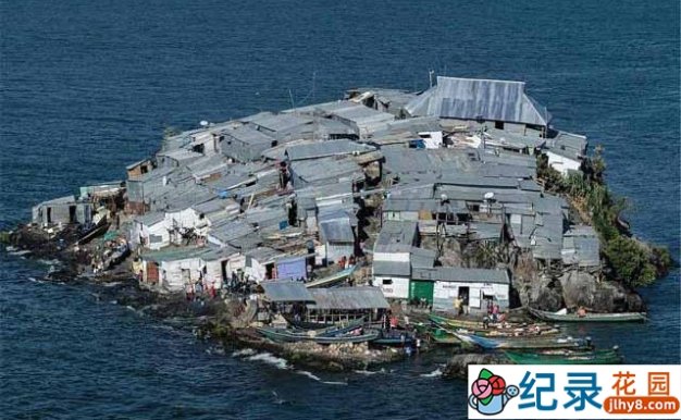 世界奇闻纪录片《人满为患 比足球场还小的岛屿》全2集中字 720P/1080P高清自媒体解说素材百度云盘下载