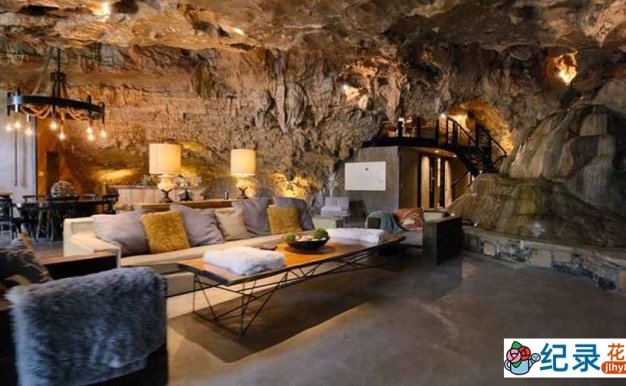 Netflix人文旅行纪录片《环球神奇度假屋 World’s Most Amazing Vacation Rentals》第1季全8集中字 纪录片解说素材百度云盘下载 1080P/MKV/12.4G